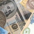 Интерес украинцев к валюте падает?